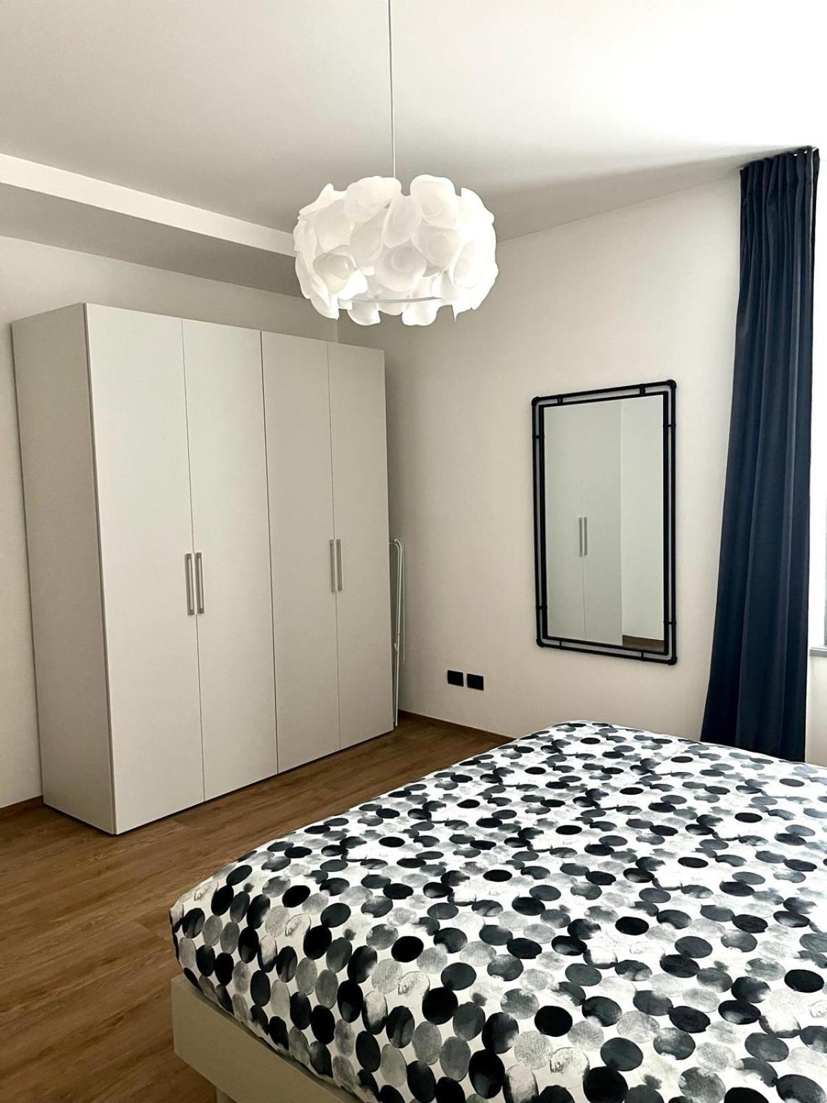 Ophelia Leon Charme&Relax Apartment Бергамо Екстериор снимка